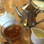 上野の森PARK SIDE CAFE - ランチのセットドリンク
            紅茶♪