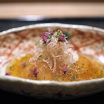 虎白 - お造り　かわはぎ
      