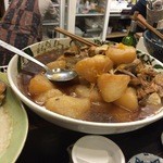 立ち呑み処　たなか屋 - 肉じゃがです。