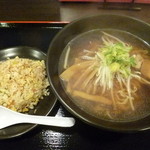 Kazaboshi - ラーメン・ミニチャーハンセット（税込850円）