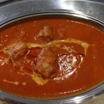 Chikin Kari-Zu - ポークマクニカレー
                        （通常800円→ランパスvol.5提示で500円）
                        ●カレー・ナン・サラダ