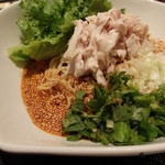 東京チャイニーズ 一凛 - よだれ鶏冷麺(1,300円）あっぷ