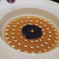 ガストロノミー ジョエル・ロブション - キャビア杏ぺリアルロブションスタイル