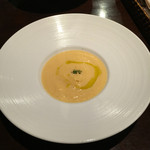 炭火焼き＆ワイン Vintun - 黄金かぶらのポタージュ