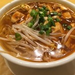 台湾小館 - 五目炒飯＋ミニ麻婆麺（日替わりランチ）