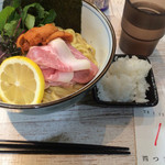 中華そば 四つ葉 - 