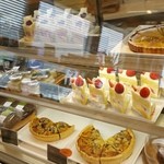 アロマティエ - ショーケースです。