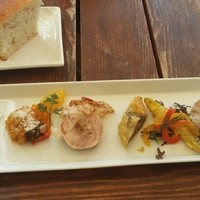 エノテカピッツェリア 神楽坂スタジオーネ - 前菜の6種は彩り豊かでどれも美味しい♥