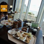 明山荘 - 食事の雰囲気