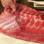 ぽんぽこたぬきのかくれ家 - 【2016年01月】マグロの中落ち、スプーンでこそいでいきます。