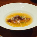 にしぶち飯店 - 気仙沼のフカヒレ・干し貝柱の上湯スープで