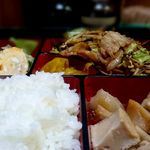 おから家江坂 - 料理：焼そば定（ご飯大盛）￥50円アップ