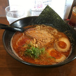 豚のらーめん 弐番手 - ピリ辛とんこつ
      味玉トッピング