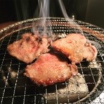 Daikanyama Sumibiyakiniku Sarugaku - じわっと柔らか『牛タン』