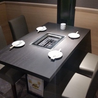 Total number of seats: 30! Enjoy Yakiniku (Grilled meat) in a chic and calm atmosphere