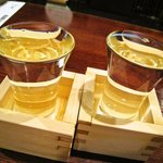 心屋 - 日本酒：山形泉十段と新潟清泉（たぶん）