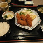 レストラン庄屋 - 料理写真:カキフライ定食