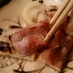 蕎麦切り 酒 大愚 - 地鶏炭火焼きリフトアップ。