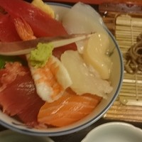 北陸料理 新越 - 新越　海鮮丼とそば