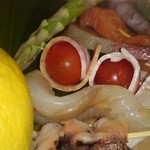 魚と酒と串 ちろり - 串カツにする食材。