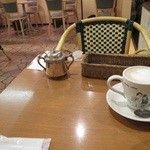 前田珈琲 室町本店 - 食後でドリンクセット注文。