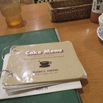 前田珈琲 - ケーキメニューはこんな感じ。