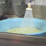 山ろく本店 - ヌメリを取って・・・・