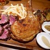 フランコ - 料理写真:牛ハラミ肉と美味鶏の骨付モモ肉の炭火焼き