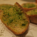 洋食katsui - ガーリックパン