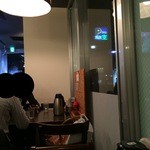 らーめん 峰 - 201602 峰  店内（座席より右まわり）→