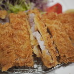 伊蔵 - トンカツ断面