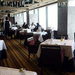 横浜モノリス - 