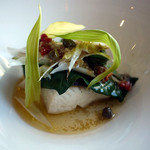 横浜モノリス - 