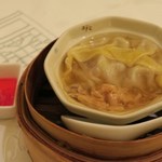 大會堂 美心皇宮 - 瑶柱灌湯餃