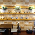 マルナカ菓子店 - 店内