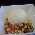 旬菜厨房 海月 - 「足りましたか？(^-^)」と聞かれ、ご飯大盛に加え、ご飯茶碗に１杯分おかわりを頂く。