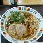 小谷サービスエリア(下り線) スナックコーナー・フードコート - 尾道ラーメンどアップ。　あっさり薄味で美味しい。