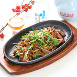 盤古殿 - 鉄板羊肉