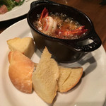 プティ ボヌール - エビのアヒージョ