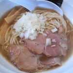 濃麺 海月 - 煮干しらーめん（白口２種・青口・鯵）７５０円
      