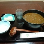 くら - カレーうどん、半熟卵、揚げもち