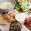 Milks -FRESH CHEESE＆WINE - 料理写真:本日のデリランチ♪