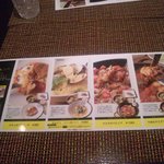 ランチメニューは個性的な4種類