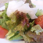 トラットリア ラ・テスタドゥーラ - サラダ