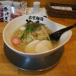 あごだしラーメン