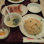 鳳鳴春 - 蟹炒飯餃子セット　1260円なり