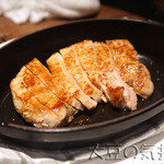 HUGO DESNOYER Ebisu - ウチモモ