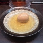 元祖 名島亭 - おでん1個無料券をいただいたので、玉子♡  