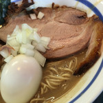 麺や 青雲志 - 濃厚ドロ豚骨らぁ麺