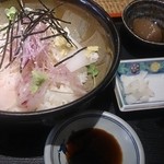 茶番 - 海鮮丼定食　1,000円